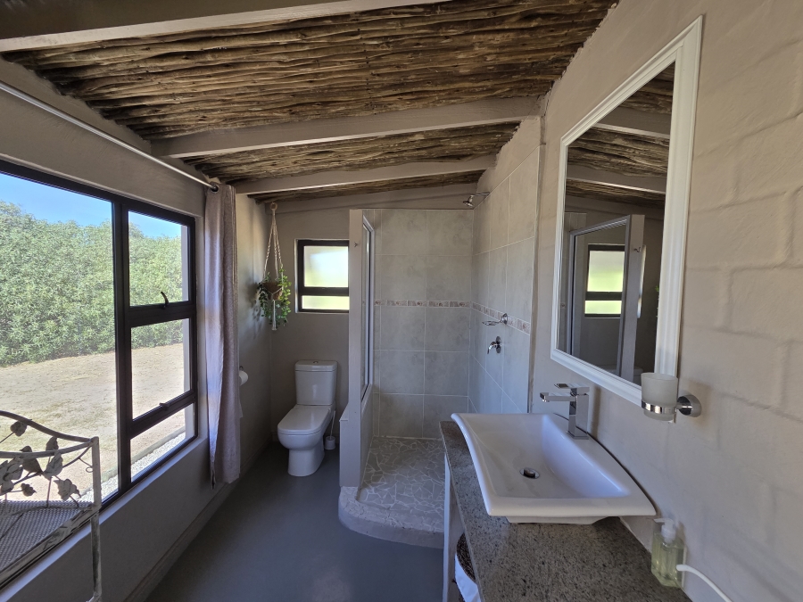 4 Bedroom Property for Sale in Trekoskraal Western Cape